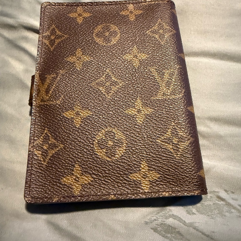 Louis Vuitton Agenda PM - Picture 6 of 10